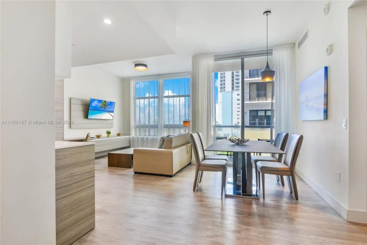 Near Beach - Rooftop Pool - Hot Tub - Broad-Walk Hollywood Luaran gambar
